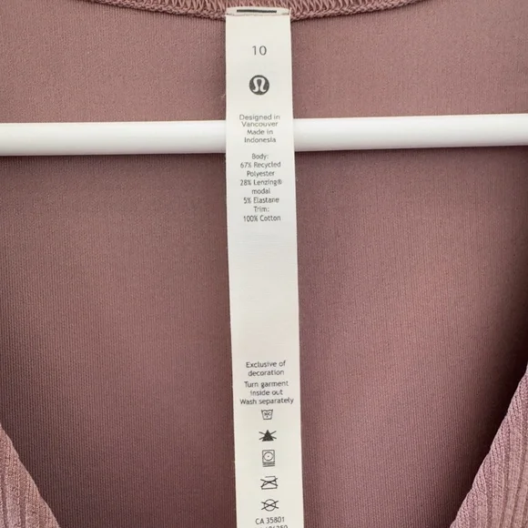 Lululemon / Ribbed Softstreme Relaxed-Fit T-Shirt / Twilight Rose / Size 10 - Picture 4 of 5